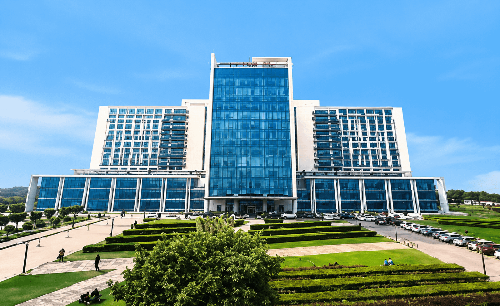 Medanta — The Medicity, интерьер госпиталя