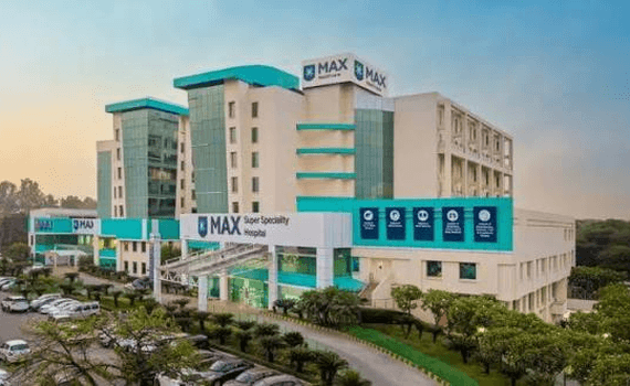 Max Super Speciality Hospital, Patparganj, интерьер госпиталя